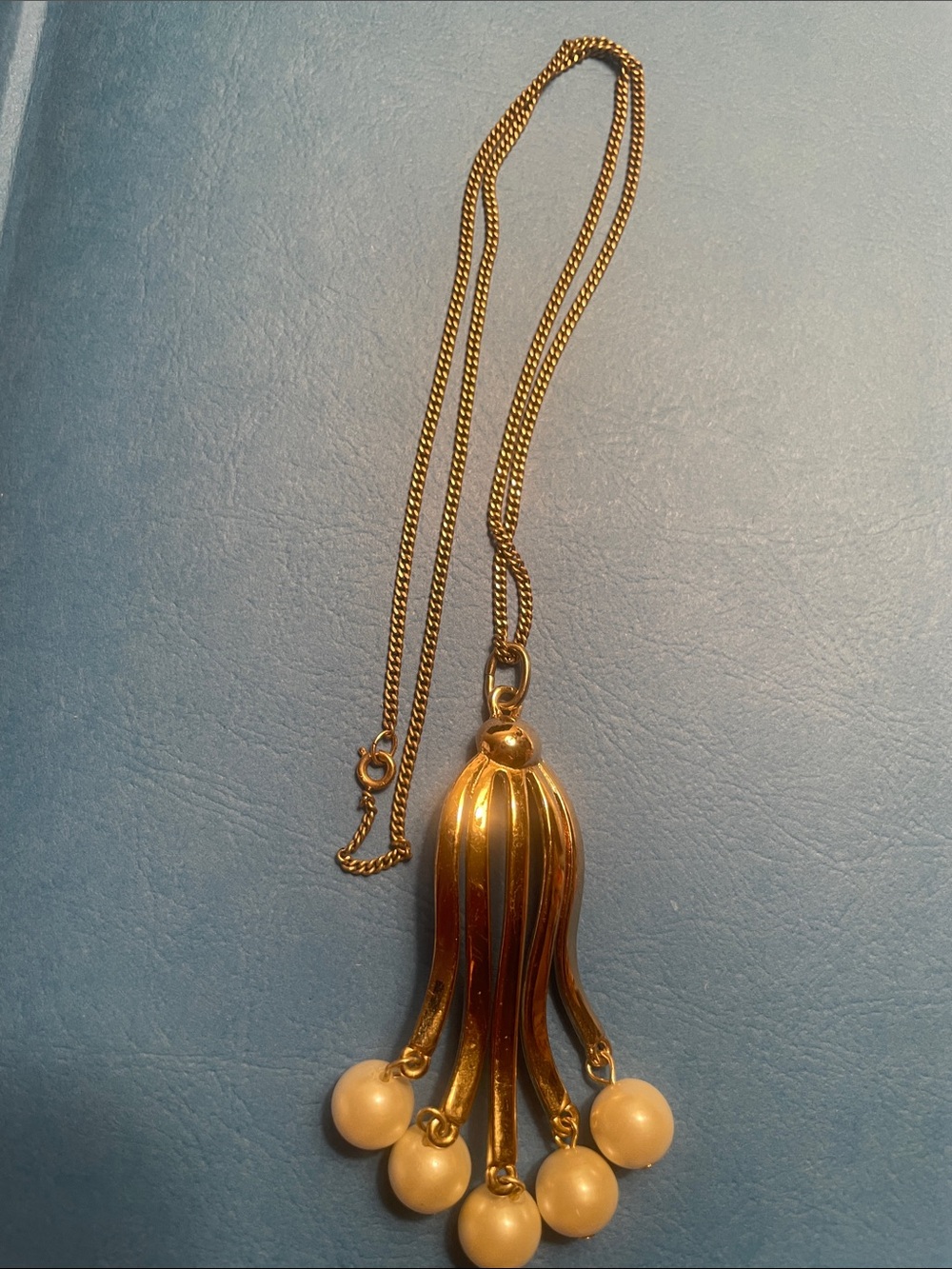 Sarah Coventry Gold-Tone Pendant Necklace with Cream Pearl Drops